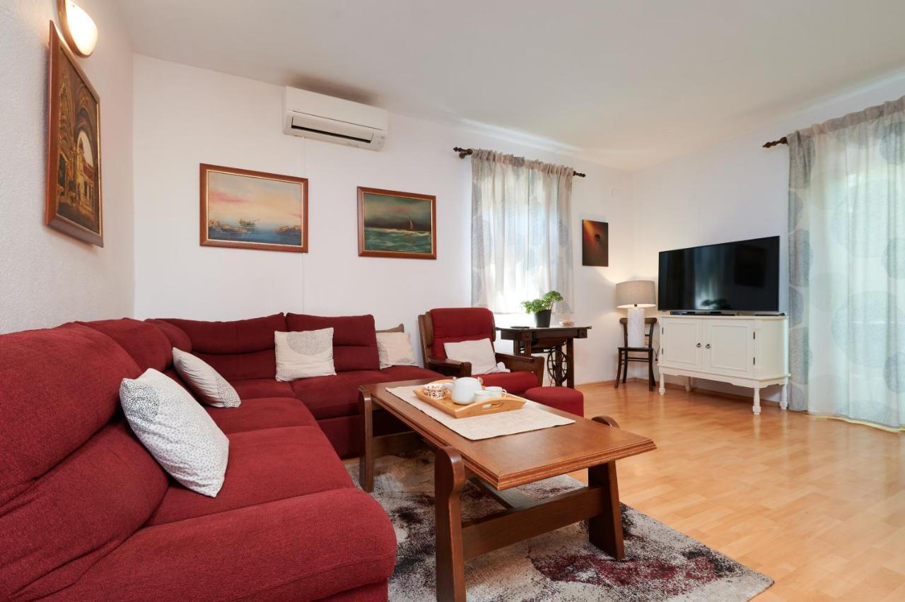 Guesthouse Aria Trogir Zewnętrze zdjęcie
