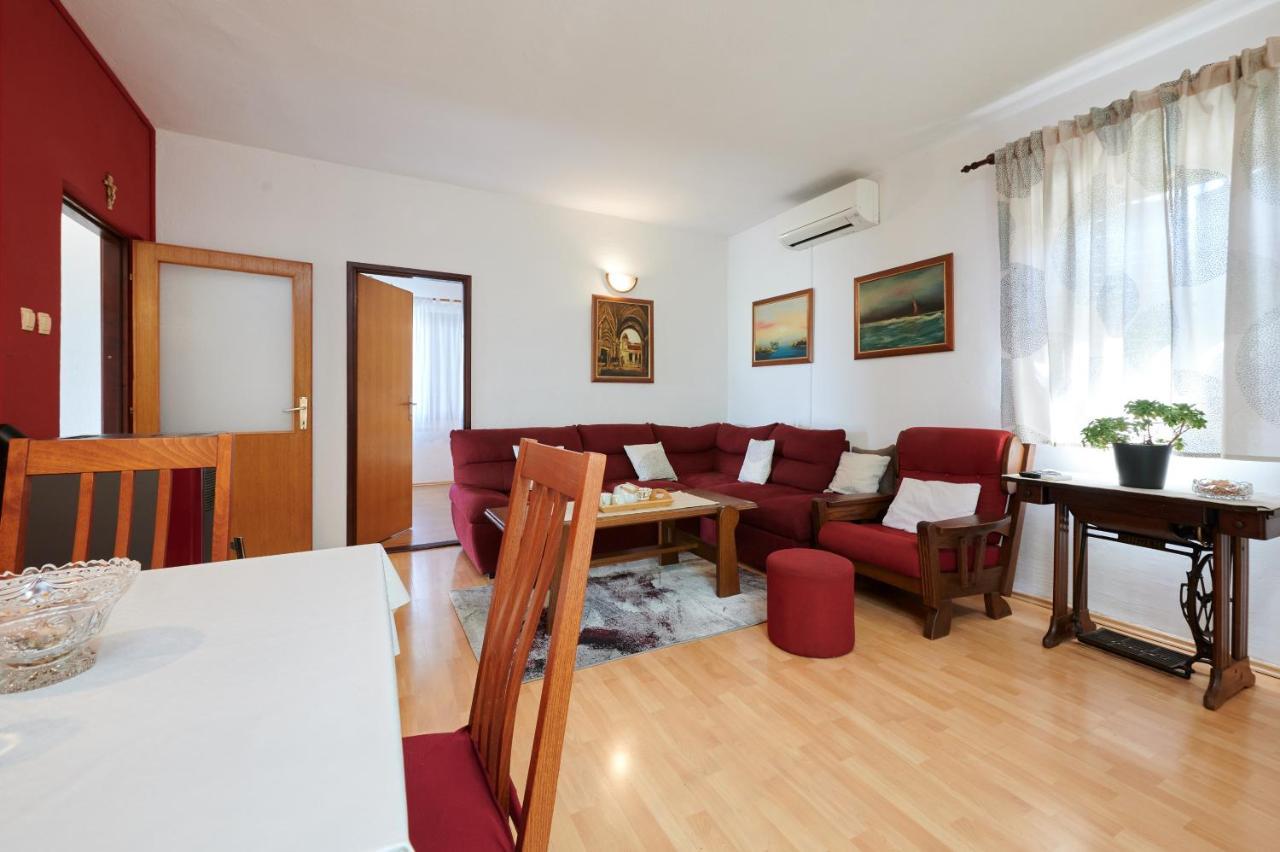 Guesthouse Aria Trogir Zewnętrze zdjęcie